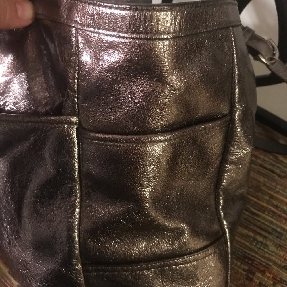 Coach purse - Picture 3 of 6